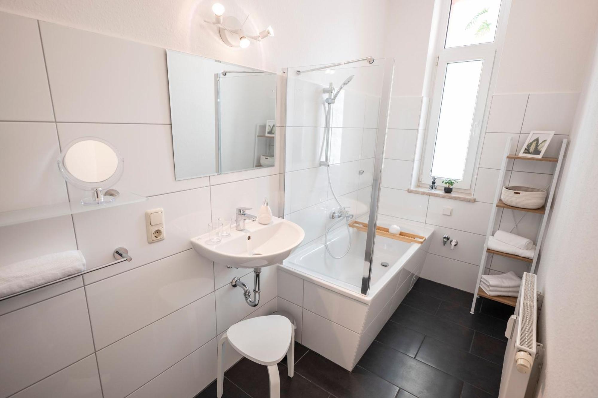Loh9 - Das Apartment Im Citycenter - Parkplatz - Wlan - Aufzug Chemnitz Eksteriør bilde