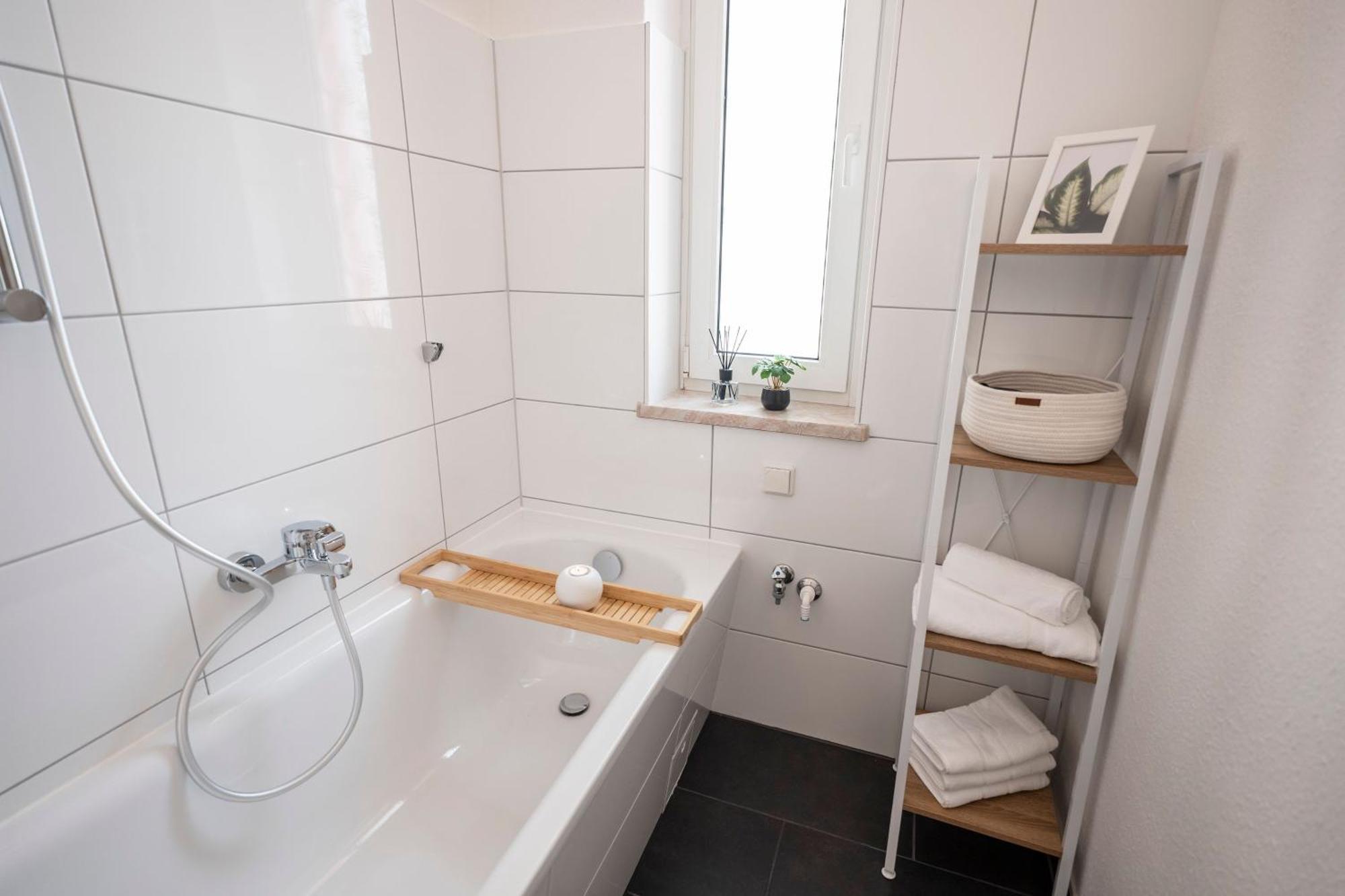 Loh9 - Das Apartment Im Citycenter - Parkplatz - Wlan - Aufzug Chemnitz Eksteriør bilde